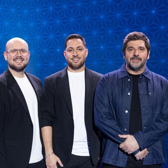 Mais il a prévenu le groupe Il Cello

Patrick Fiori, Il Cello, Joseph Pastinelli pour les surprises lors de l'enregistrement de l'émission "La Boîte à secrets", présentée par Faustine Bollaert et diffusée le 17 octobre sur France 3, dans les studios du Lendit à Saint-Denis, France, le 23 septembre 2025. © Cyril Moreau/Bestimage