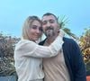 Ce samedi 26 avril, Amandine Pellissard a publié une vidéo où elle est apparue bouleversée, aux côtés de son mari Alexandre...
Amandine et Alexandre Pellissard sur Instagram @amandine.pellissard.off.