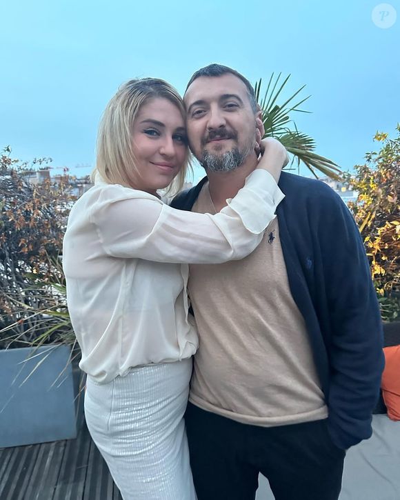 Ce samedi 26 avril, Amandine Pellissard a publié une vidéo où elle est apparue bouleversée, aux côtés de son mari Alexandre...

Amandine et Alexandre Pellissard sur Instagram @amandine.pellissard.off.
