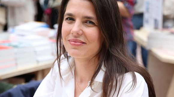 "Avec eux, je me sentais moins seule" : Comment Charlotte Casiraghi a tenu bon après la disparition de son père, Stefano ?