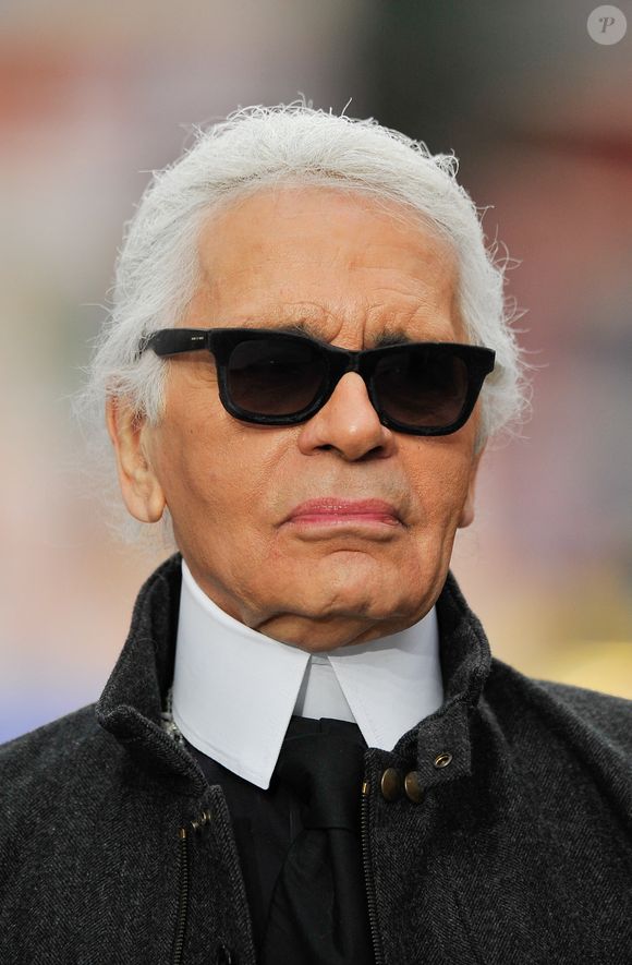 Les ayants droit ont été informés qu’un membre de la famille contestait le testament.

Le créateur Karl Lagerfeld défile lors de la présentation de la collection de prêt-à-porter automne-hiver de Chanel au Grand Palais à Paris, France. Photo Thierry Orban/ABACAPRESS.COM