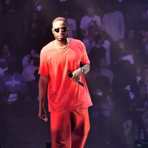 Dadju - Concert de Tayc et Dadju à l'Accor Arena Paris Bercy à Paris e 15 février 2024. Veeren/Bestimage