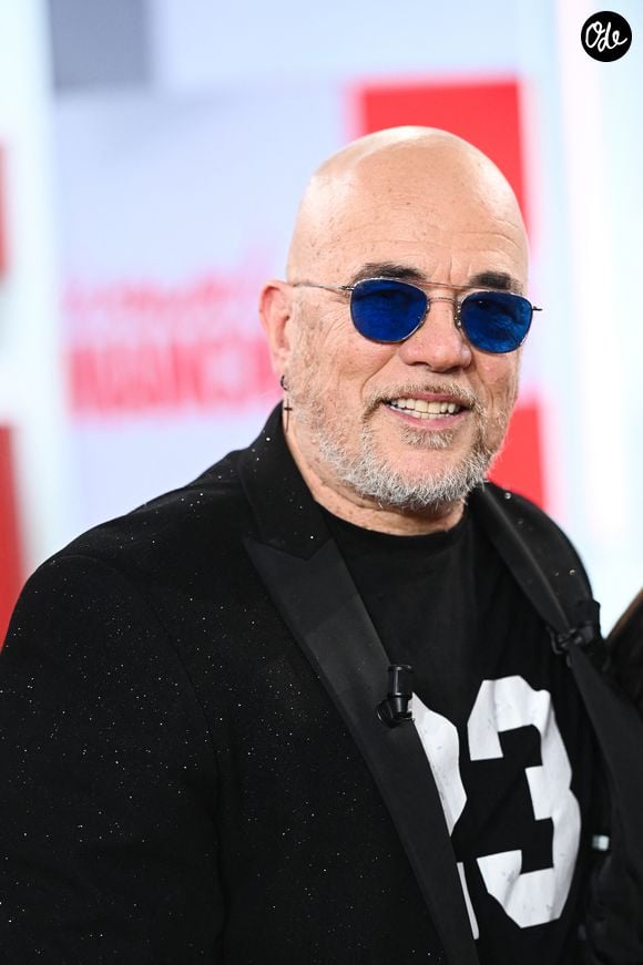 Pascal Obispo lors de l'enregistrement de l'émission "Vivement dimanche" au studio Rive Gauche avec une diffusion sur France 3 le 1er février 2026.

© Guillaume Gaffiot/Bestimage