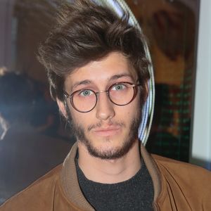 Exclusif - Jean-Baptiste Maunier - Vernissage de l'exposition "MKART" aux Salons Hoche à Paris le 26 avril 2017.© CVS/Bestimage