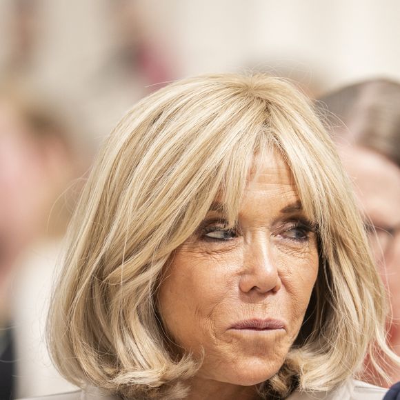 Emmanuel Macron, président de la République Française, et la Première dame Brigitte Macron, visitent le British Museum à Londres, lors de leur voyage officiel au Royaume Uni (8 - 10 juillet 2025), le 9 juillet 2025. 
© Eliot Blondet / Pool / Bestimage