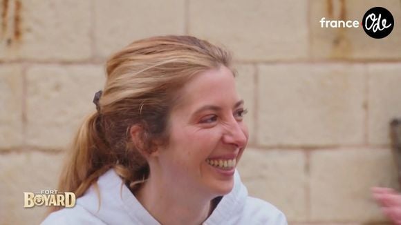 Coline, la candidate anonyme, dans l'épisode 6 de la saison 37 de "Fort Boyard" diffusée le 8 août 2026 sur France 2.

Capture d'écran France 2