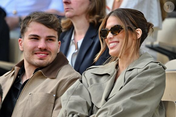 Antoine Dupont et Iris Mittenaere étaient à Marrakech

Antoine Dupont et Iris Mittenaere sont vus dans les tribunes lors des Internationaux de France à Roland Garros à Paris, France. Photo by Franck Castel/ABACAPRESS.COM