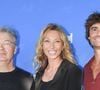Elle s'apprête à dévoiler le titre bouleversant Nothing Lasts, enregistré avec le groupe franco-britannique The Penelopes.

Dominique Besnehard, Laura Smet et Nicolas Herman lors du premier jour de la 11ème édition du festival du Film Francophone d'Angoulême, France, le 21 août 2018. © Coadic Guirec/Bestimage