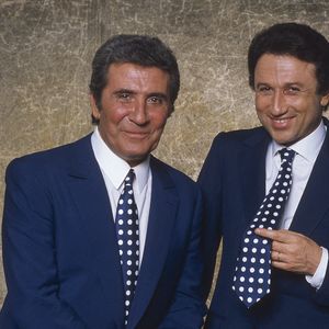 Photo d'archive prise en studio dans les années 80 du présentateur de télévision français Michel Drucker avec le chanteur Gilbert Becaud. Photo by Pascal Baril/ABACAPRESS.COM