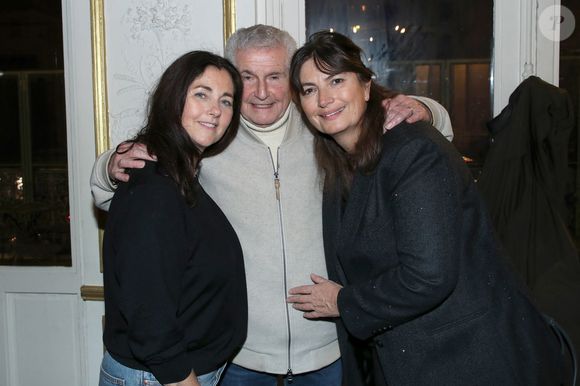 Cristiana Reali, Claude Lelouch et sa femme Valérie Perrin - Cocktail au Théâtre du Gymnase à la suite de la Première soirée de la Pièce " En thérapie ". Paris, France, le 17 Janvier 2026.

© Bertrand Rindoff / Bestimage