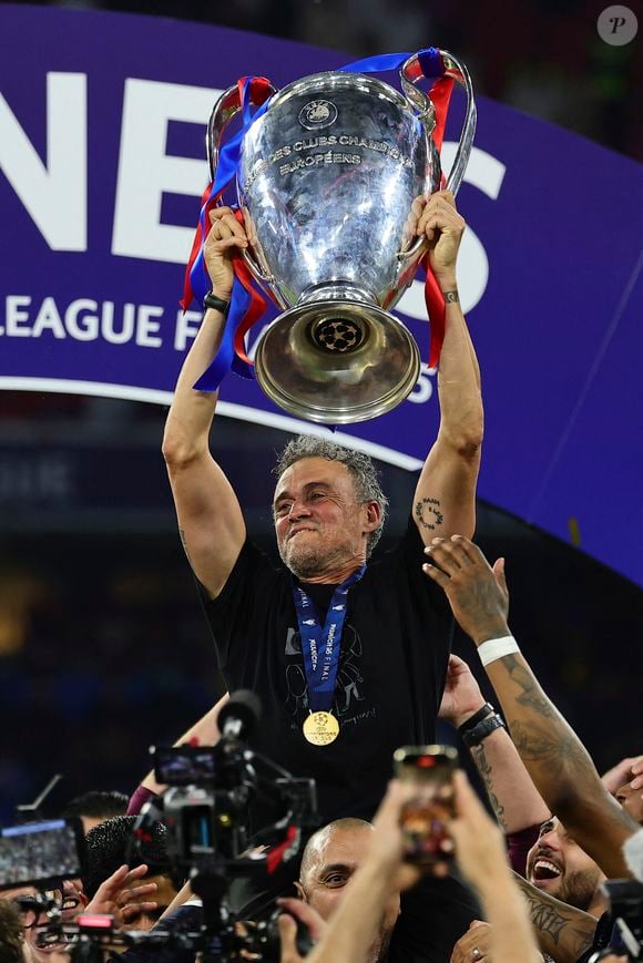 Luis Enrique Martinez fête la victoire du PSG en finale de la Ligue des champions à la Munich Football Arena le 31 mai 2025. Photo : Inside/Psnewz/Bestimage