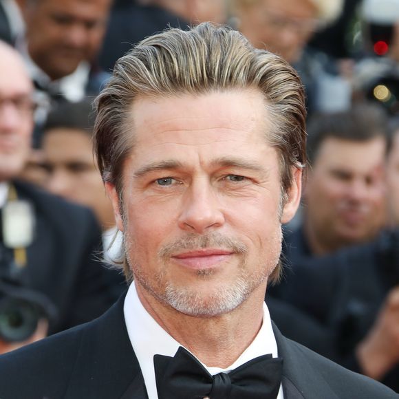 “Quand tu demandes à ChatGPT à quoi ressemblerait ton enfant avec Brad Pitt”, s’amuse Estelle Denis

Brad Pitt à la projection du film "Once Upon a Time… in Hollywood" lors du 72ème Festival International du Film de Cannes, France, le 21 mai 2019. © Denis Guignebourg/Bestimage