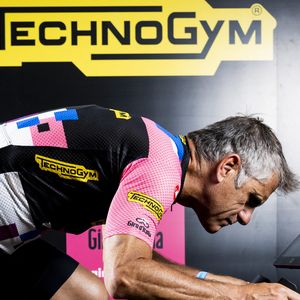 Présentation du vélo d'appartement Technogym Ride par Laurent Jalabert à Paris le 17 mai 2022. (JB Autissier / Panoramic / Bestimage).