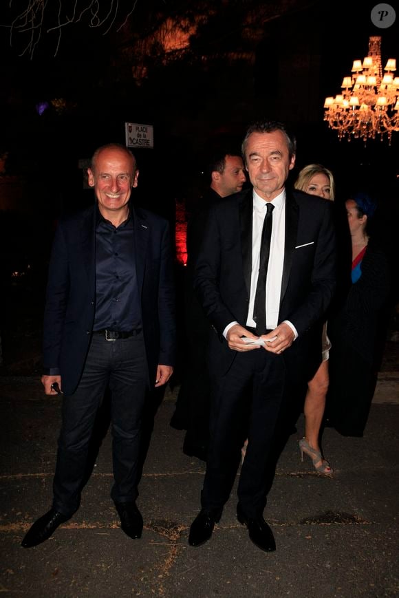 Jean-Michel Apathie et Michel Denisot arrivent à la soirée Canal Plus lors du 64ème Festival de Cannes à Cannes, France, le 13 mai 2011. Photo par Jerome Domine/ABACAPRESS.COM