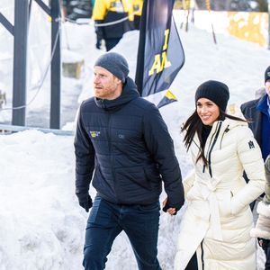 Le prince Harry, duc de Sussex et Meghan Markle, duchesse de Sussex, assistent à un match de basketball en fauteuil lors des "Invictus Games Vancouver Whistler 2025" à Vancouver, le 9 février 2025.