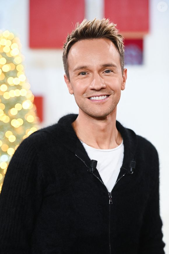 Exclusif - Cyril Féraud - Enregistrement de l'émission "Vivement dimanche" au studio Rive Gauche, présentée par M. Drucker le 19 novembre 2025, avec une diffusion sur France 3 le 28/12/2025. © Guillaume Gaffiot / Bestimage