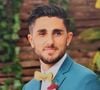 Mais si ces derniers mois, les amours du jeune homme ont connu de nombreux coups de théâtre, sa vie professionnelle aussi est en voie d'être bouleversée !

Raphaël, candidat de la 8e saison de "Mariés au premier regard", diffusée en 2024. M6