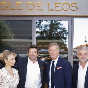 Exclusif -  Jean-Philippe Nuel (Architecte d’intérieur), Maud Bailly (Directrice générale Sofitel, MGallery & Emblems), Sébastien Bazin (PDG du groupe Accor), Patrick Bruel, Pierre Gonzalvez (Maire de l’Isle sur la Sorgue), Emmanuel Borla (Directeur de l’hôtel) - Patrick Bruel inaugure son hôtel cinq étoiles "L'Isle de Leos MGallery" à L'Isle-sur-la-Sorgue, France, le 23 septembre 2025. 
 © Jack Tribeca / Bestimage