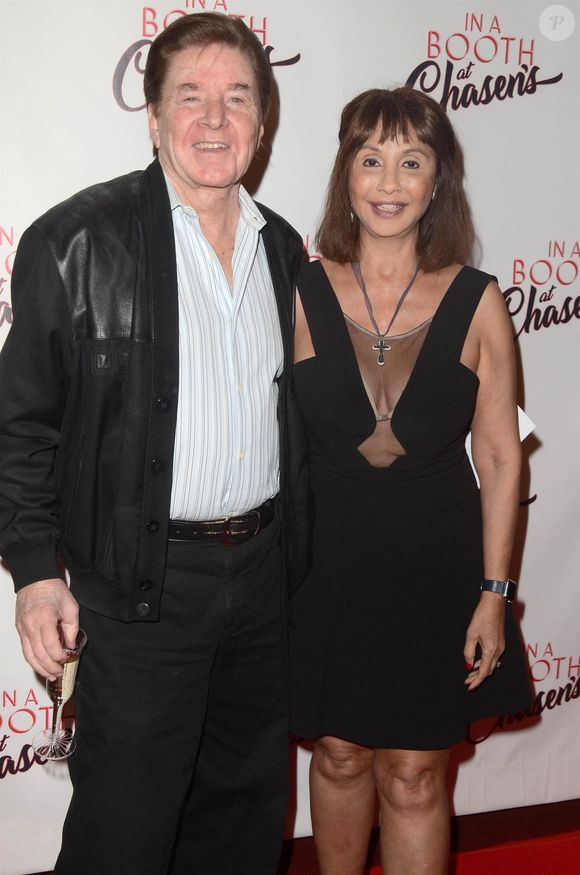 "Bobby a quitté ce monde en me tenant la main", a confié sa femme Brigitte dans un hommage relayé sur Instagram.

Bobby Sherman et sa femme Brigitte - Archives - L’ancien idole des jeunes Bobby Sherman est décédé à l’âge de 81 ans, comme l’a confirmé son épouse Brigitte Poublon dans une déclaration pleine d’émotion, le 25 juin 2025, Hollywood, Californie @Backgrid USA / Bestimage