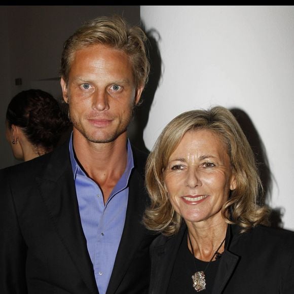 Arnaud Lemaire et Claire Chazal - Dîner des amis du musée d'Art moderne, le 18 octobre 2011 à Paris. 
© Bestimage
