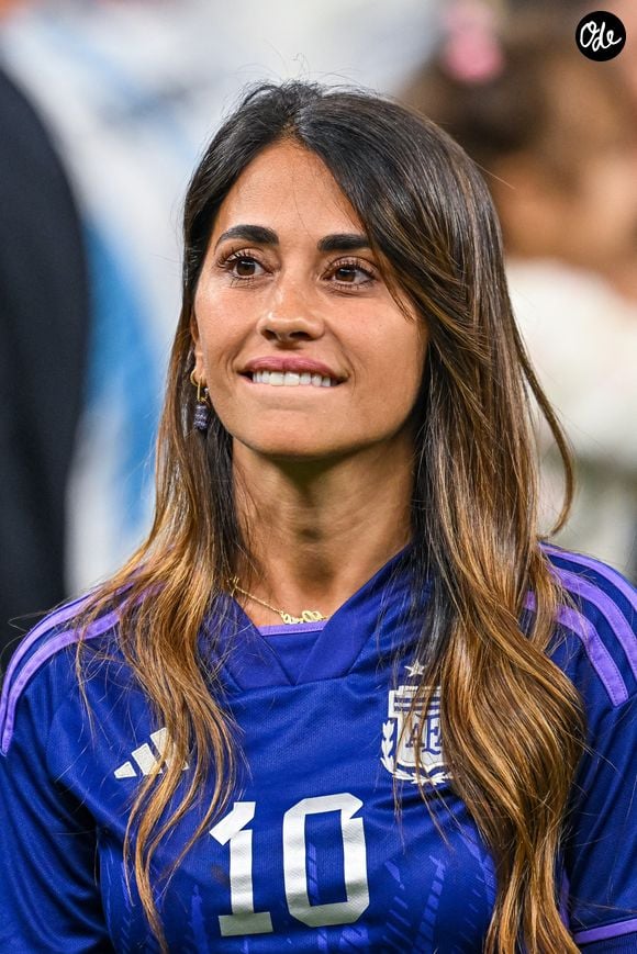 Antonela Roccuzzo, épouse de l'Argentin Lionel Messi, après la finale de la Coupe du monde de la FIFA Qatar 2022 opposant l'Argentine à la France au stade de Lusail, le 18 décembre 2022, à Lusail, au Qatar. Photo de Baptiste Fernandez/Icon Sport/Abaca