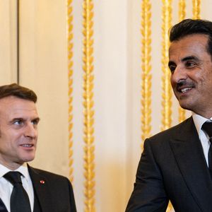 Et est située à quelques minutes du Campus du PSG. 
Roland Lescure, ministre en charge de l'industrie et de l'energie, Le président Emmanuel Macron, l'émir du Qatar son altesse Tamim ben Hamad Al Thani - Le président Emmanuel Macron et l'émir du Qatar accueillent les invités au dîner d'état en l'honneur de l'émir au palais de l'Elysée à Paris le 27 février 2024. © Eric Tschaen / Pool / Bestimage