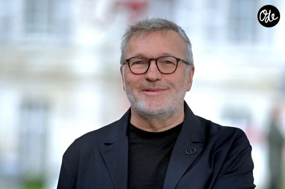 Laurent Ruquier lors de la séance photo du film « Les Grosses Têtes » dans le cadre du 17e Festival du film francophone d'Angoulême, le 29 août 2024 à Angoulême, en France. Photo de Franck Castel/ABACAPRESS.COM