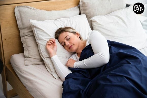 L'envie de dormir l'après-midi est notamment liée au rythme circadien et à la pression de sommeil.

Photo prise par Slaapwijsheid Nl / Unsplash