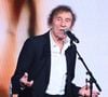Il y a des surprises et des prestations sur scène pendant l’émission.


Exclusif - Alain Souchon lors de l'enregistrement de l'émission "Famille je vous aime" présentée par M.Drucker et qui sera diffusée le 29 décembre sur France 3, au studio Rive gauche, à Paris, France, le 2 décembre 2025. © Gaffiot-Perusseau/Bestimage