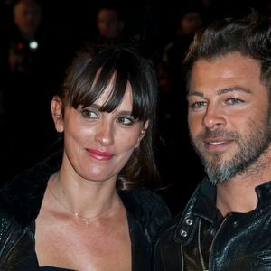 Christophe Maé et Nadège Sarron à leur arrivée à la cérémonie des NRJ Music Awards 2014, qui s'est tenue au Palais des Festivals de Cannes, en France, le 14 décembre 2013. Photo : Nicolas Genin/Abaca