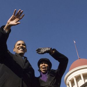 Ces derniers mois, le couple n'apparaît plus ensemble

Le sénateur américain Barack Obama et sa femme, Michelle, saluent la foule après l'annonce de sa candidature à la présidence, le 10 février 2007, au Capitole de Springfield, dans l'Illinois. (Pete Souza/Chicago Tribune/TNS/ABACAPRESS.COM