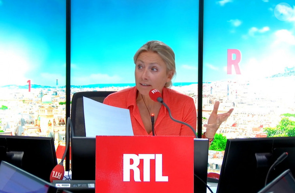 Anne-Sophie Lapix fait ses début au sein du groupe M6, ici sur les ondes de la radio RTL.