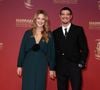 Évoquant le film "L'Inconnue", où il incarne David Zimmerman, elle indique : "Par exemple, pour 'L’Inconnue' d’Arthur Harari, il a opéré une impressionnante métamorphose physique"

Virginie Efira et Niels Schneider au photocall lors de la deuxième journée de la 22ème édition du Festival International du Film de Marrakech, Maroc, le 29 novembre 2025. © Dominique Jacovides/Bestimage