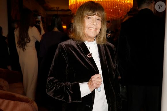 Chantal Goya - M.Gargia (Président fondateur des Prix "The Best") et C.Rizh (Présidente du Rallye des Grâces) ont organisé un dîner et une vente aux enchères caritative pour fêter Noël au restaurant "La Baia" à Paris, le dimanche 23 novembre 2025.
© Christophe Aubert via Bestimage