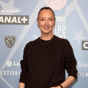 Audrey Lamy - Tapis rouge lors du 29ème Festival International du Film de Comédie de l'Alpe d'Huez le 21 Janvier 2026. © Dominique Jacovides/Bestimage