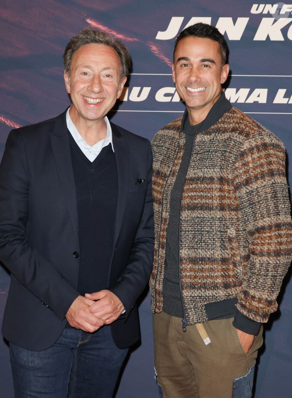 Stéphane Bern et son compagnon Yori Bailleres - Avant-première du film "L'Homme qui rétrécit" au cinéma le Grand Rex à Paris. © Coadic Guirec/Bestimage