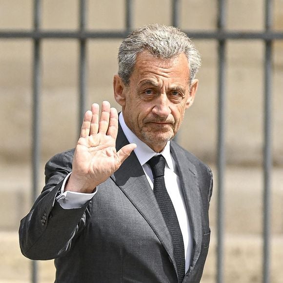 Étaient également présents, l'ancien Président de la République Nicolas Sarkozy, 

Exclusif - Nicolas Sarkozy - Obsèques de Silvita Gallienne (née Baronne Silvita de Posch Pastor) dans l'église Saint-Philippe du Roule à Paris le 9 juin 2026.
Agence / Bestimage
|Exclusif - Obsèques de Silvita Gallienne (née Baronne Silvita de Posch Pastor) dans l'église Saint-Philippe du Roule à Paris