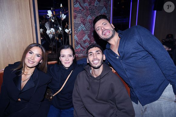 Dernier projet de Kev, l'ouverture d'un resto dans un quartier chic de Paris

Exclusif - Vitaa, Camille Lellouche, Ilyes Djadel, Kev Adams - Soirée d'inauguration du bar restaurant "Chichi Paris" au 8 rue de Berry à Paris le 13 novembre 2024. © Rachid Bellak/Bestimage