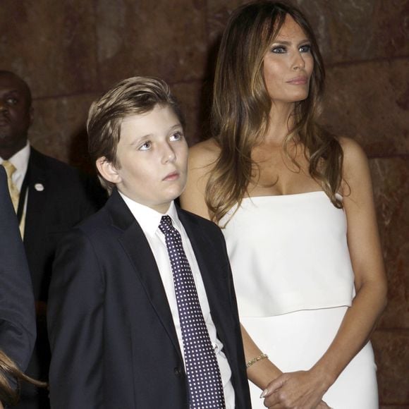 Barron Trump, Melania Trump alors que Donald Trump se déclare candidat à l’investiture républicaine pour la présidentielle de 2016 lors d'une conférence à New York, le 16 juin 2015.