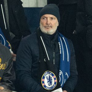 Frank Lebœuf - Célébrités dans les tribunes du match de 8ème de finale aller de la Ligue Des Champions 2025-2026 (LDC) "PSG - Chelsea (5-2)" au Parc des Princes à Paris le 11 mars 2026. © Cyril Moreau/Bestimage