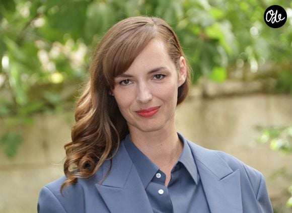 Louise Bourgoin - Photocall du film "La pire mère au monde" lors de la 18ème édition du Festival du Film Francophone de Angoulême (FFA) le 28 août 2025. © Coadic Guirec / Bestimage
