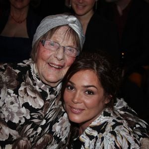 Mado Maurin (mère de Patrick Dewaere) et sa petite fille Lola Dewaere lors de la célébration du 30ème anniversaire du Prix Romy Schneider et Patrick Dewaere qui s'est déroulée au Bon Marché.
©Guignebourg Denis/ABACA