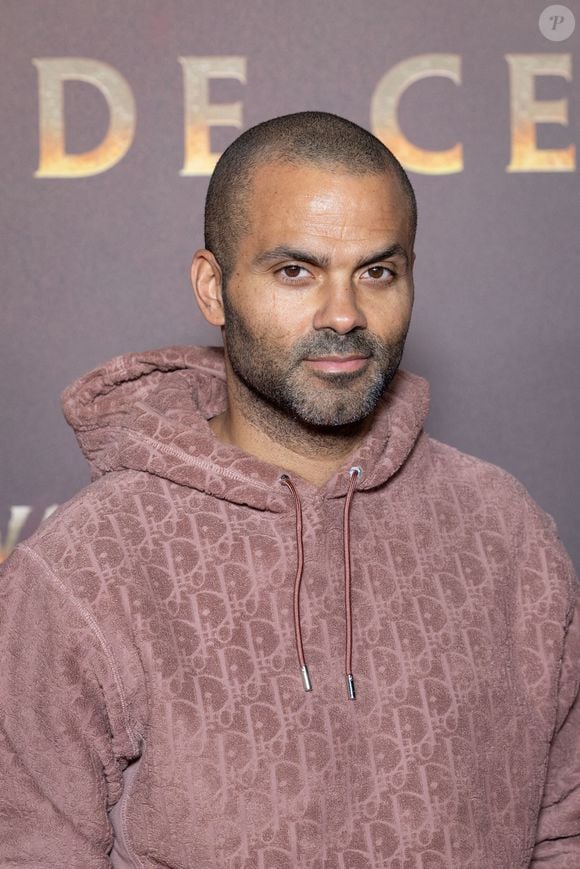 L'ancien basketteur français Tony Parker assiste à la première européenne de "Avatar : Fire And Ash" le 5 décembre 2025 à la "Seine Musicale" à Boulogne-Billancourt, près de Paris, France. Photo par Alexis Jumeau/ABACAPRESS.COM