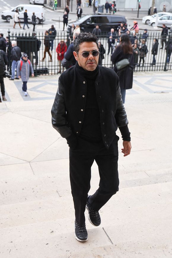 Jamel Debbouze - Arrivées à la cérémonie religieuse en hommage à Rolland Courbis dans l'église de la Madeleine à Paris, France, le 14 janvier 2026. © Jacovides-Moreau/Bestimage