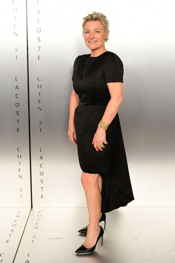 Anne-Élisabeth Lemoine au photocall de la soirée Lacoste X Chien 51 au club Silencio en marge du 78ème Festival International du Film de Cannes, France, le 18 mai 2025. © Romain Doucelin/Bestimage