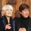 "Personne d’autre de mes copains n’avait ça" : à Paris, Thomas Dutronc raconte son enfance privilégiée auprès de Françoise Hardy et Jacques Dutronc