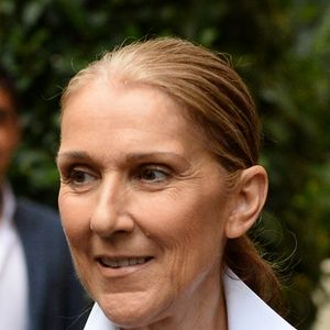 Céline Dion va-t-elle revenir sur la scène de l'Eurovision ?

Céline Dion quitte le Royal Monceau pour préparer la cérémonie d’ouverture des Jeux Olympiques à Paris  Agence/Bestimage