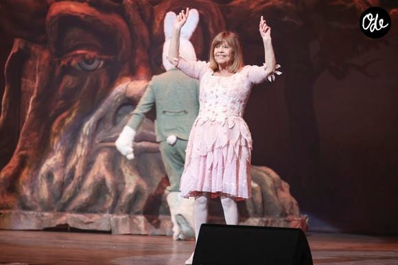 L’artiste a été contrainte d’annuler son concert prévu le samedi 28 novembre à l’Arena Le Palio Périgord, en Dordogne.

Chantal Goya en concert "50 Ans d'Amour" au palais des Congès à Paris, France, le 29 mars 2026. Deux représentations à guichet fermé. © Jack Tribeca/Bestimage | 00749362