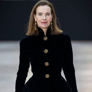 Carole Bouquet au photocall du défilé Chanel Mode Féminine Prêt-À-Porter Automne/Hiver 2025-2026 lors de la Fashion Week de Paris (PFW) au Grand Palais, à Paris, le 11 mars 2025. 

© Olivier Borde/Bestimage