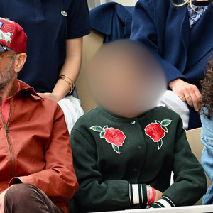 Eric Cantona, Rachida Brakni et leur fille dans les gradins de Roland Garros le 07 juin 2025 à Paris, France. Photo by ABACAPRESS.COM
Castel Franck/ABACA